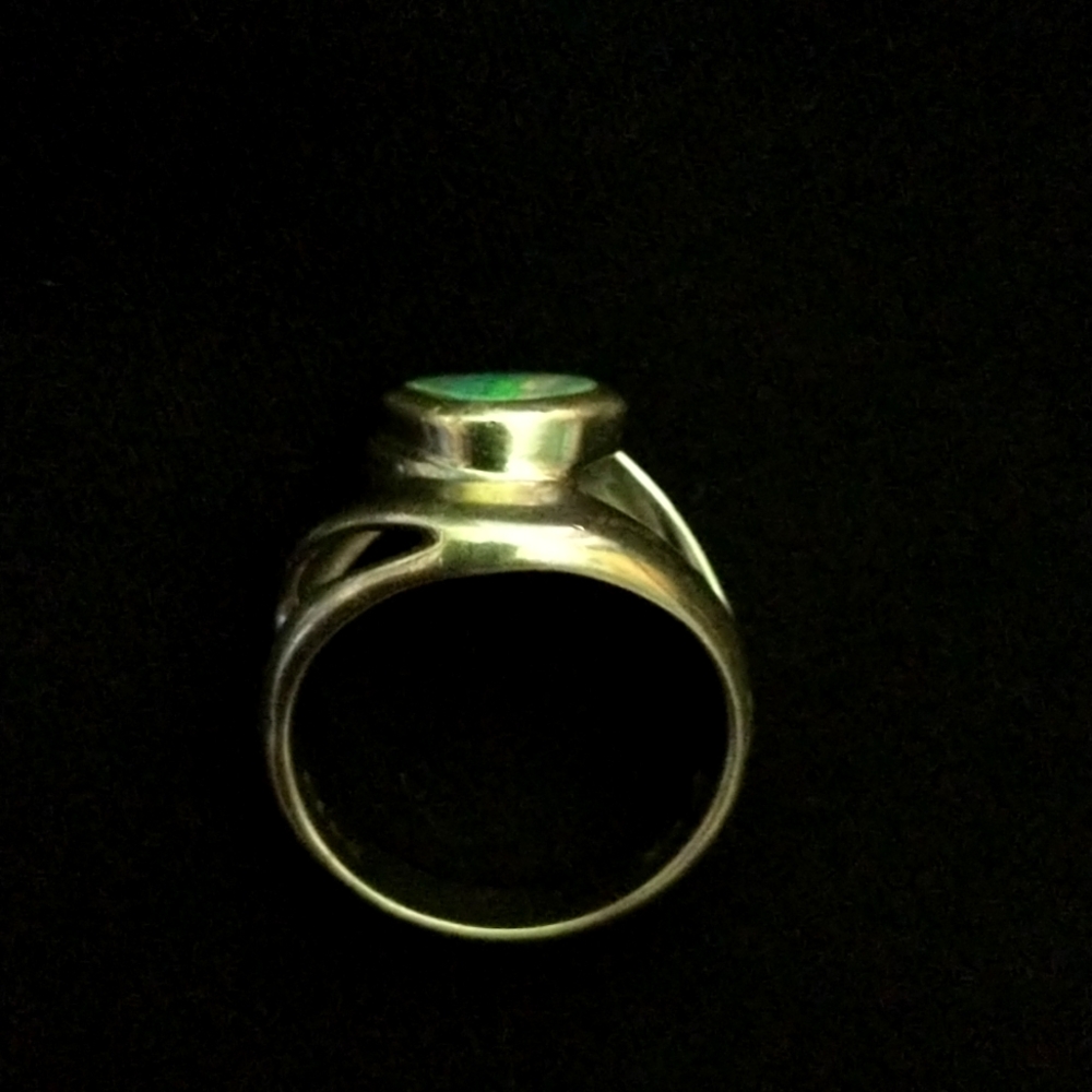 Sterling silver ring size 9